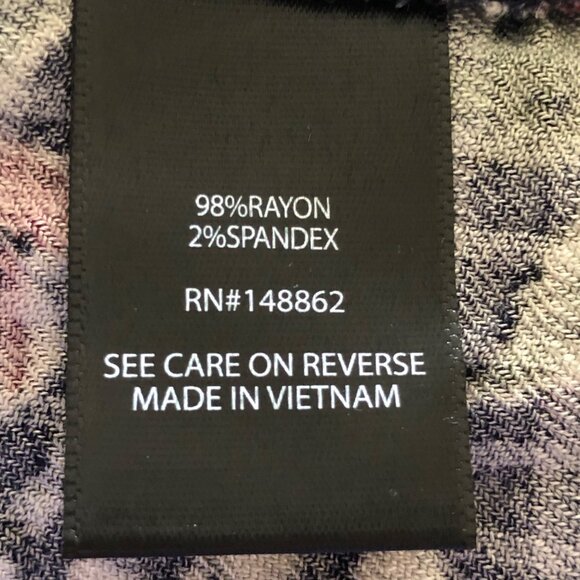 Torrid Women’s Size 1X Top Off the Shoulder Long Sleeve Halter Style NWT! - Picture 8 of 14